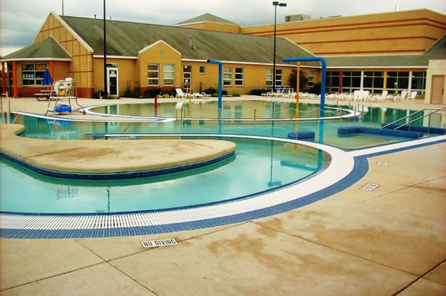 Centennial Park Aquatic Center