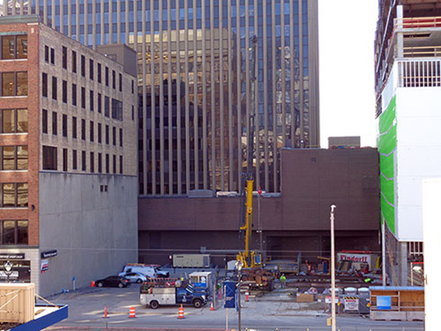 bmo harris parking garage